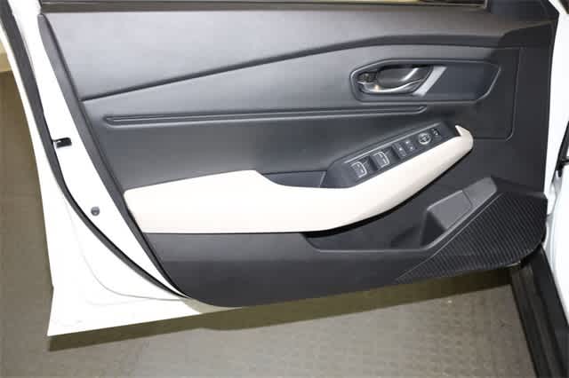 2023 Honda Accord EX 13