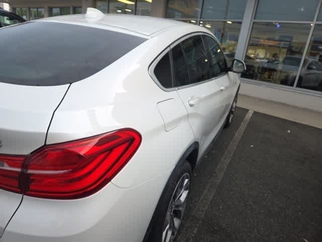 Thumbnail: 2018 BMW X4 - 13