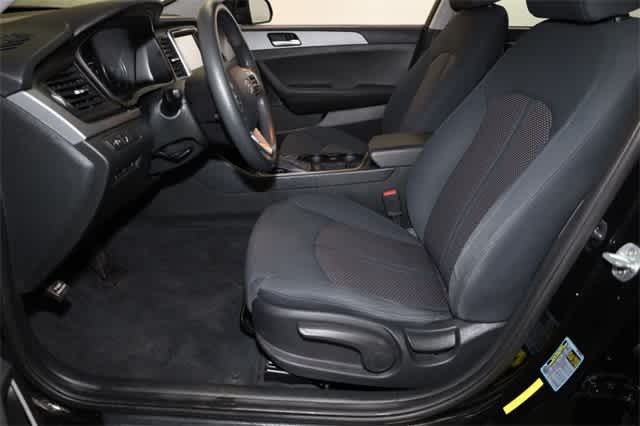 Thumbnail: 2019 Hyundai Sonata - 15