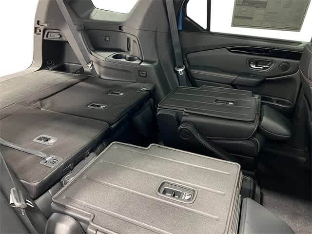 2025 Honda Pilot TrailSport 36
