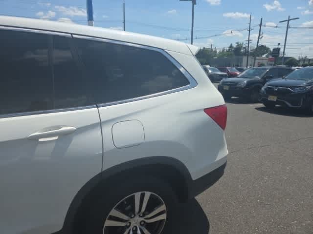 Thumbnail: 2018 Honda Pilot - 5