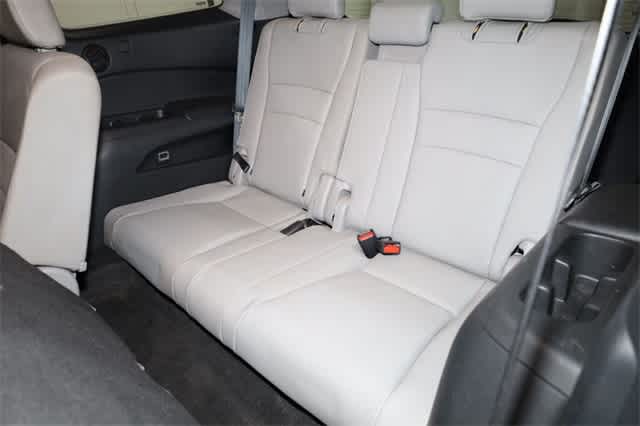 Thumbnail: 2016 Honda Pilot - 22