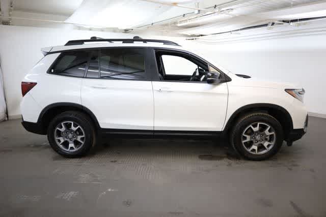Thumbnail: 2023 Honda Passport - 9