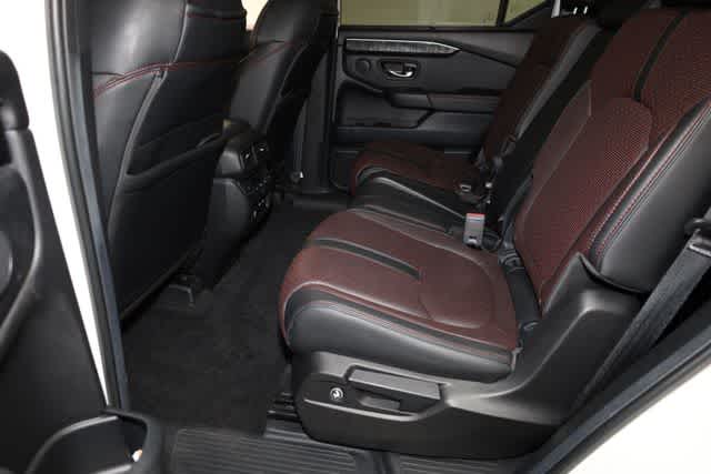 Thumbnail: 2025 Honda Pilot - 21