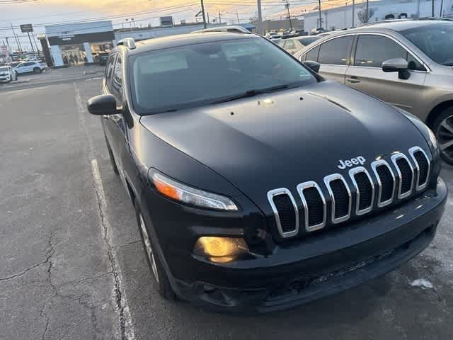 Thumbnail: 2015 Jeep Cherokee - 24