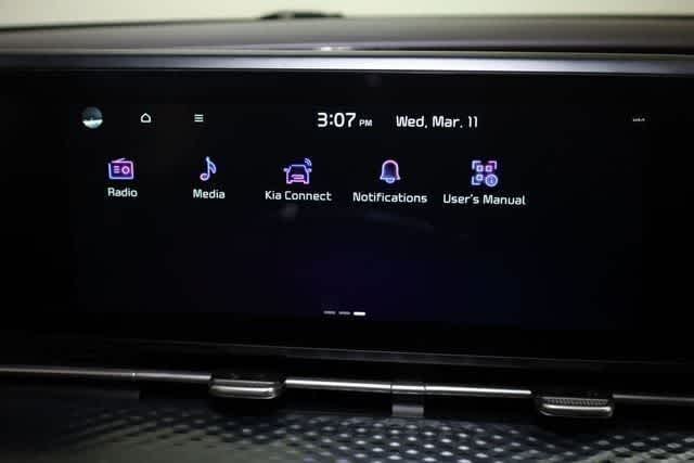 Thumbnail: 2022 Kia Carnival - 29