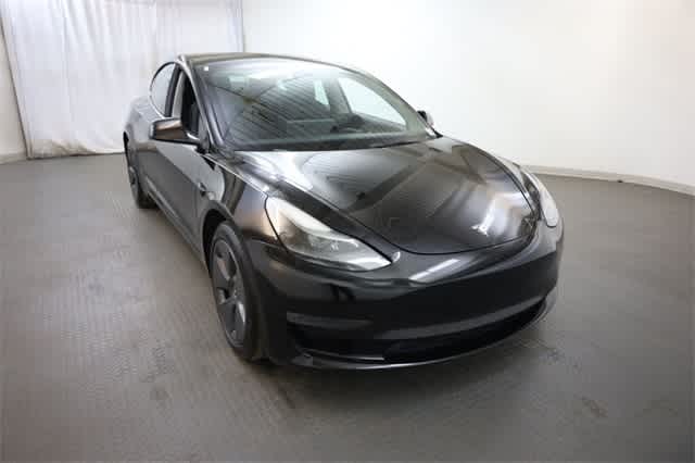 Thumbnail: 2022 Tesla Model 3 - 11