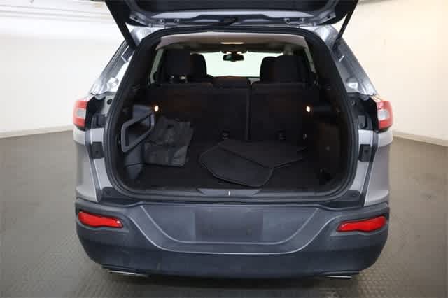 Thumbnail: 2015 Jeep Cherokee - 34