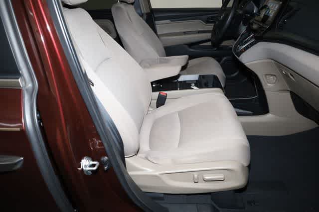 Thumbnail: 2020 Honda Odyssey - 34