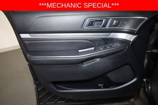 Thumbnail: 2018 Ford Explorer - 13