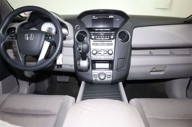 Thumbnail: 2015 Honda Pilot - 17