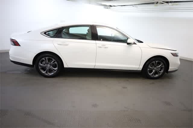 2023 Honda Accord EX 9