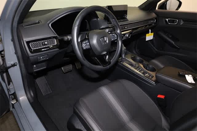 Thumbnail: 2025 Honda Civic - 14