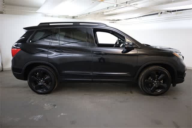 Thumbnail: 2019 Honda Passport - 9