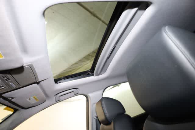 Thumbnail: 2019 Honda CR-V - 19