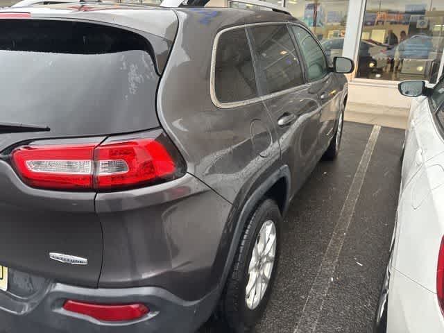 Thumbnail: 2015 Jeep Cherokee - 10