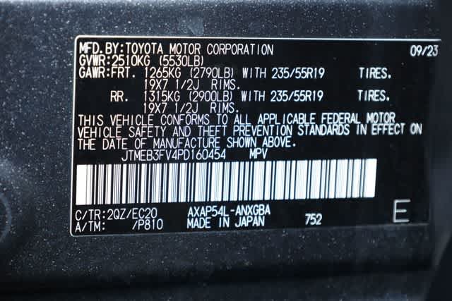 Thumbnail: 2023 Toyota RAV4 - 36