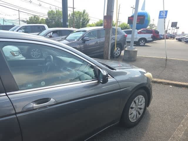 Thumbnail: 2010 Honda Accord - 13