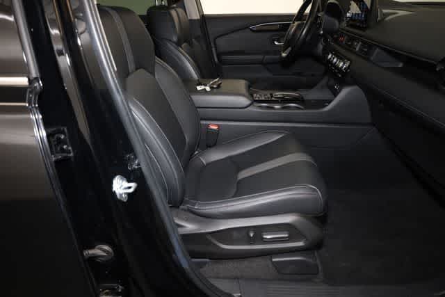 Thumbnail: 2023 Honda Pilot - 20