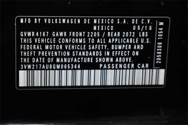 Thumbnail: 2016 Volkswagen Golf - 35