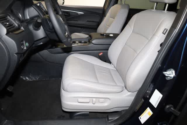 Thumbnail: 2024 Honda Passport - 15