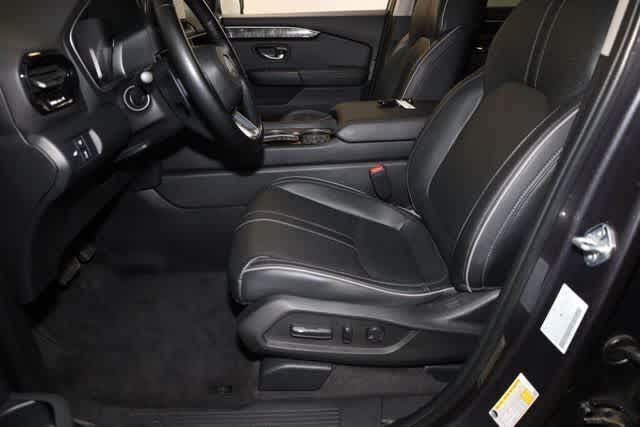 Thumbnail: 2023 Honda Pilot - 15