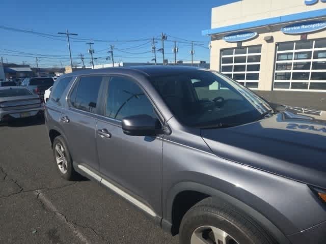 Thumbnail: 2024 Honda Pilot - 15