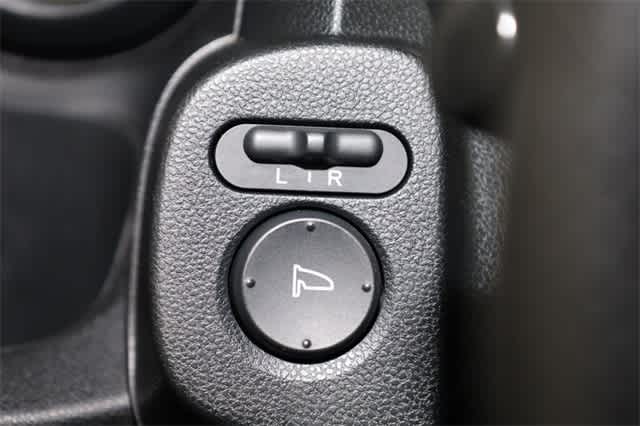 Thumbnail: 2013 Honda Fit - 25