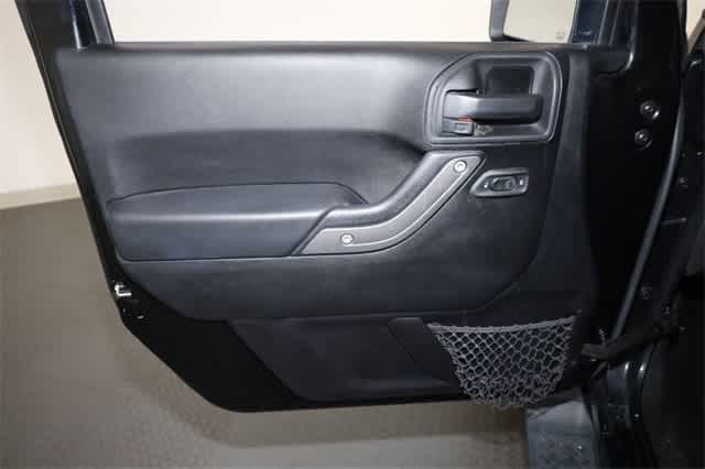 Thumbnail: 2014 Jeep Wrangler - 13