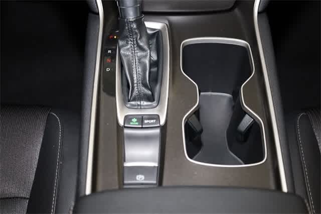 Thumbnail: 2019 Honda Accord - 32
