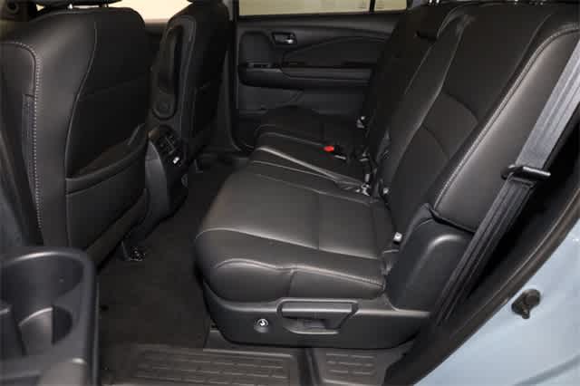 Thumbnail: 2022 Honda Pilot - 21