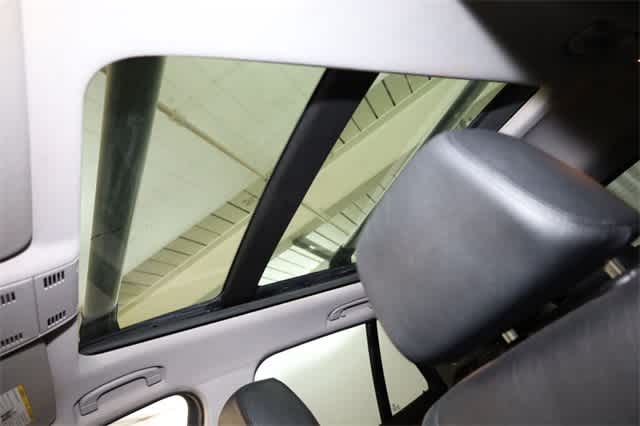 Thumbnail: 2013 BMW X1 - 26