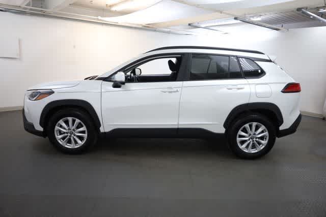 Thumbnail: 2023 Toyota Corolla Cross - 3