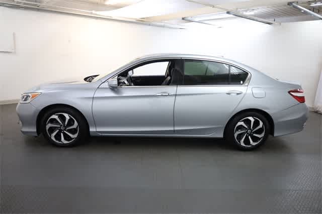 Thumbnail: 2017 Honda Accord - 3