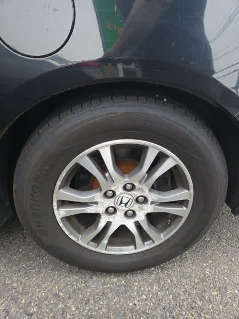 Thumbnail: 2011 Honda Odyssey - 25