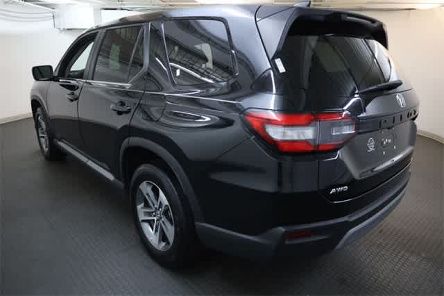 2023 Honda Pilot EX-L 4