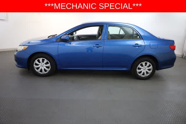 Thumbnail: 2010 Toyota Corolla - 3