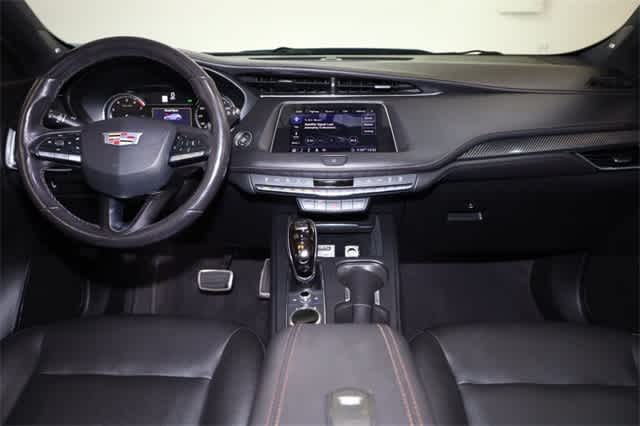 Thumbnail: 2020 Cadillac XT4 - 17