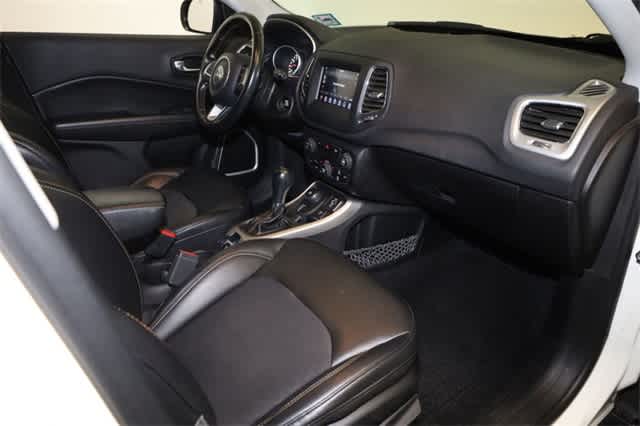 Thumbnail: 2019 Jeep Compass - 19