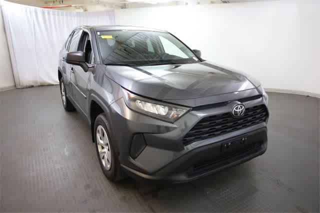 Thumbnail: 2022 Toyota RAV4 - 11