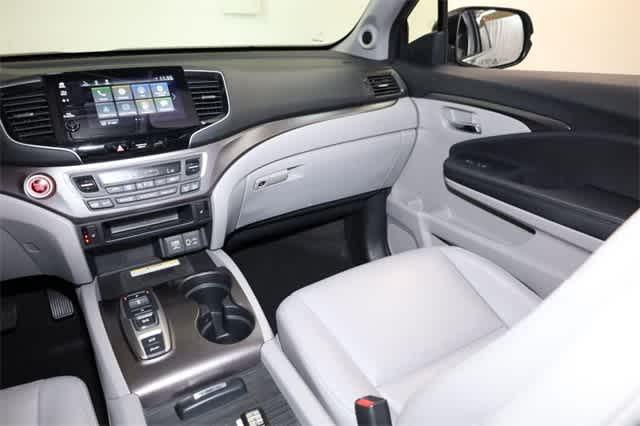 Thumbnail: 2022 Honda Pilot - 18