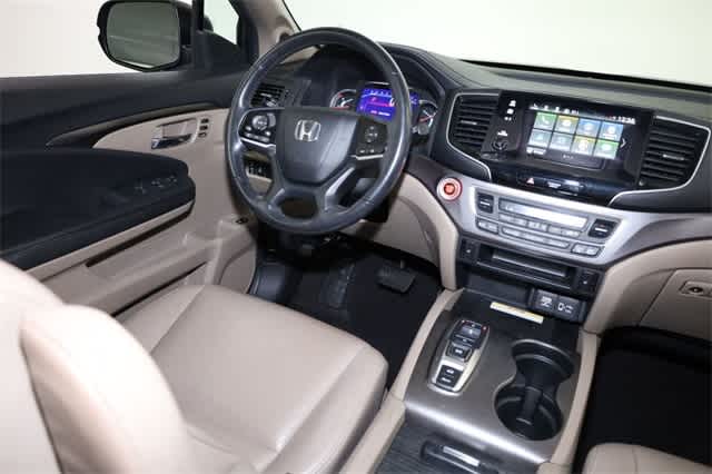 Thumbnail: 2022 Honda Pilot - 16