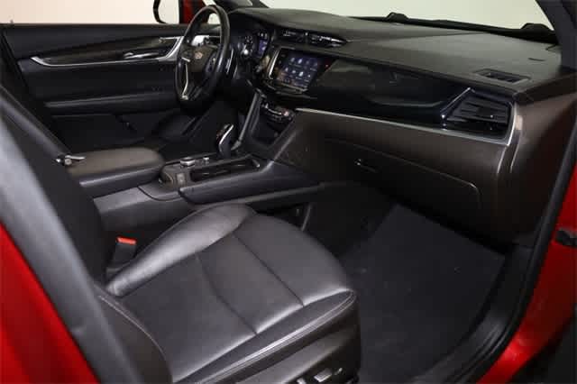 Thumbnail: 2022 Cadillac XT6 - 19