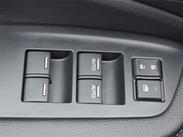 Thumbnail: 2025 Honda Ridgeline - 14