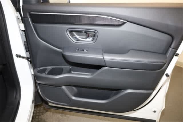 Thumbnail: 2023 Honda Pilot - 22