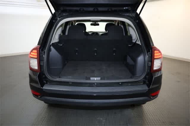 Thumbnail: 2017 Jeep Compass - 29