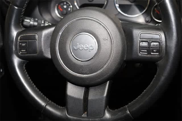 Thumbnail: 2014 Jeep Wrangler - 30