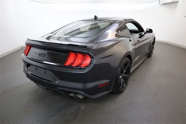 Thumbnail: 2022 Ford Mustang - 7