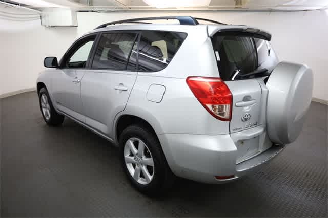Thumbnail: 2008 Toyota RAV4 - 4