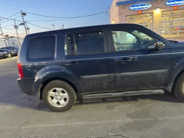 Thumbnail: 2011 Honda Pilot - 16